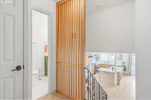 9005 N Central St, Portland, OR 97203 - Photo 16