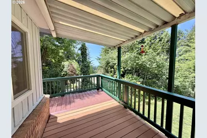17812 Aqua Vista Ln, Brookings, OR 97415 - Photo 8