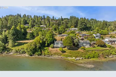 93646 Mallard Ln, North Bend, OR 97459 - Photo 42