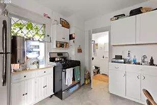 942 SE 16th Ave, Portland, OR 97214 - Photo 6