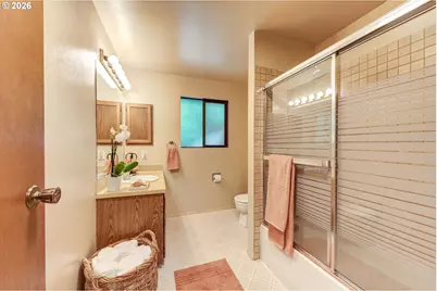 12826 NE 184th Ct, Bothell, WA 98011 - Photo 12