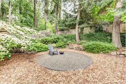 12826 NE 184th Ct, Bothell, WA 98011 - Photo 16