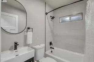 3585 SE Olsen St, Milwaukie, OR 97222 - Photo 8