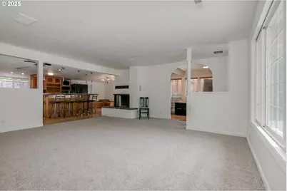 1755 E 43rd Ave, Eugene, OR 97405 - Photo 10