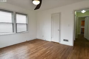 4405 NE Cesar E Chavez Blvd, Portland, OR 97211 - Photo 12