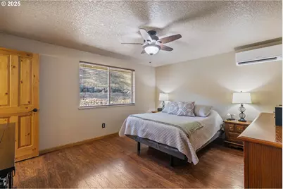 941 Colonial Rd, Roseburg, OR 97471 - Photo 18