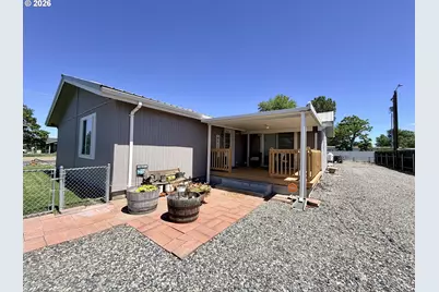 200 NE Oregon Ave, Irrigon, OR 97844 - Photo 6