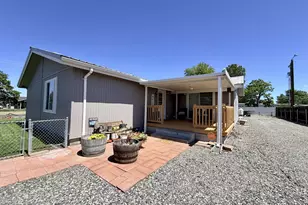 200 NE Oregon Ave, Irrigon, OR 97844 - Photo 6