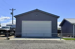 200 NE Oregon Ave, Irrigon, OR 97844 - Photo 4