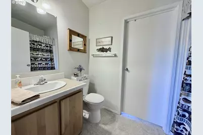 200 NE Oregon Ave, Irrigon, OR 97844 - Photo 22