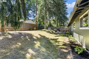 14050 SW Wilson Dr, Beaverton, OR 97008 - Photo 42