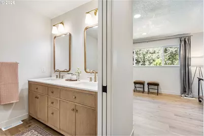 14050 SW Wilson Dr, Beaverton, OR 97008 - Photo 26