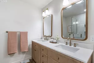 14050 SW Wilson Dr, Beaverton, OR 97008 - Photo 28