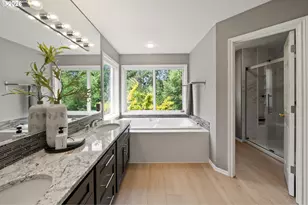 4896 Hastings Dr, Lake Oswego, OR 97035 - Photo 22