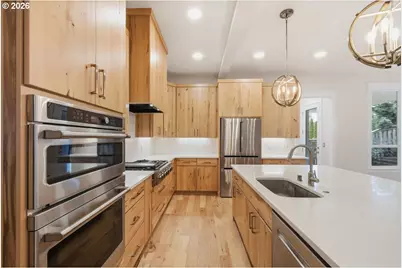 18511 NE 26th Dr, Vancouver, WA 98684 - Photo 8