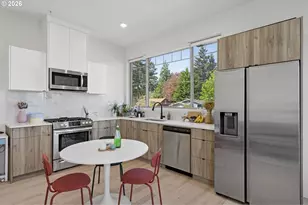 6610 N Greenwich Ave, Portland, OR 97217 - Photo 2