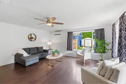 103 Kingsley Dr, Castle Rock, WA 98611 - Photo 6