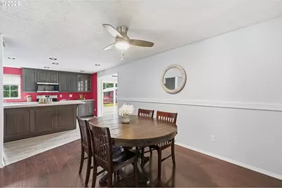 103 Kingsley Dr, Castle Rock, WA 98611 - Photo 8