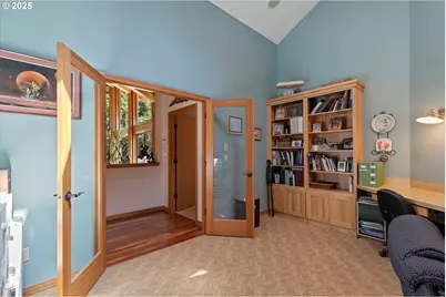 20898 NE McCormick Hill Rd, Hillsboro, OR 97123 - Photo 22