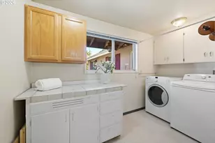4700 Thunderbird St, Eugene, OR 97404 - Photo 22