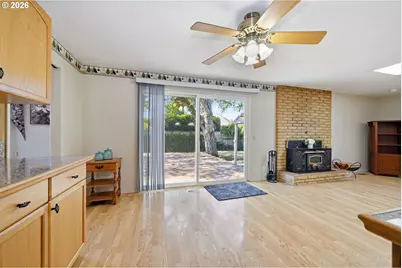4700 Thunderbird St, Eugene, OR 97404 - Photo 10