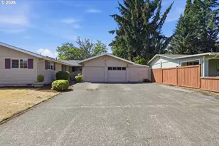 4700 Thunderbird St, Eugene, OR 97404 - Photo 2