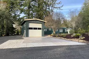 85313 Glenada Rd, Florence, OR 97439 - Photo 8