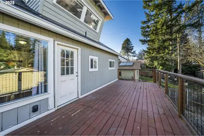 615 Mount Hood St, Oregon City, OR 97045 - Photo 28