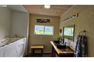 64181 Watsonville Rd, Coos Bay, OR 97420 - Photo 26