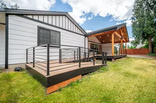 8955 SW Club Meadow Ln, Portland, OR 97225 - Photo 22