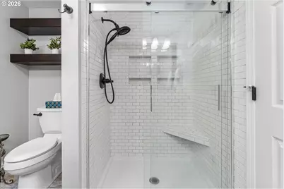 2512 NW Logan St, Camas, WA 98607 - Photo 36