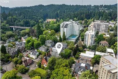 2172 SW Park Pl #C, Portland, OR 97205 - Photo 46