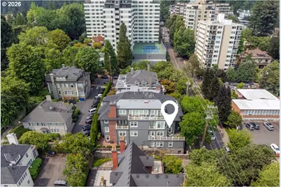 2172 SW Park Pl #C, Portland, OR 97205 - Photo 42
