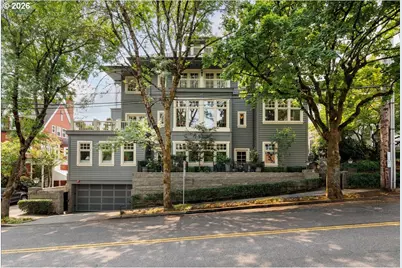 2172 SW Park Pl #C, Portland, OR 97205 - Photo 1