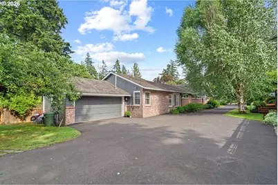 14635 Uplands Dr, Lake Oswego, OR 97034 - Photo 4