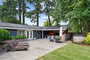 14635 Uplands Dr, Lake Oswego, OR 97034 - Photo 38