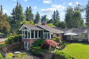 14635 Uplands Dr, Lake Oswego, OR 97034 - Photo 32