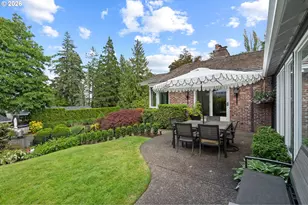 14635 Uplands Dr, Lake Oswego, OR 97034 - Photo 32