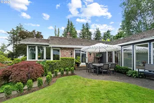 14635 Uplands Dr, Lake Oswego, OR 97034 - Photo 30