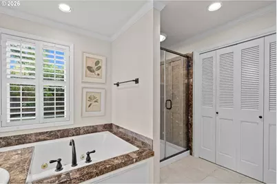 14635 Uplands Dr, Lake Oswego, OR 97034 - Photo 18