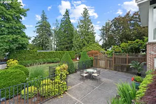 14635 Uplands Dr, Lake Oswego, OR 97034 - Photo 36