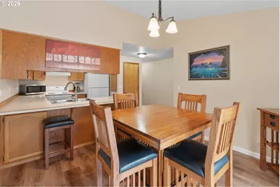 1516 SW Harbor Dr, McMinnville, OR 97128 - Photo 12