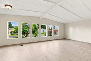 14204 NE 10th Ave, Vancouver, WA 98685 - Photo 6