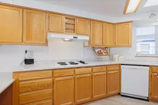 6845 Gleneden Beach Loop, Lincoln Beach, OR 97388 - Photo 10