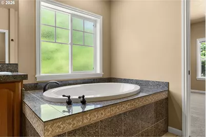 225 Pebble Beach Dr, Creswell, OR 97426 - Photo 20