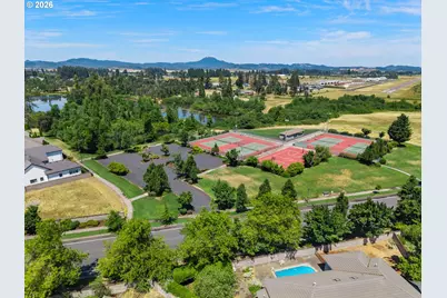 225 Pebble Beach Dr, Creswell, OR 97426 - Photo 42