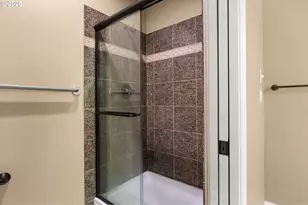 225 Pebble Beach Dr, Creswell, OR 97426 - Photo 22