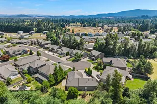 225 Pebble Beach Dr, Creswell, OR 97426 - Photo 38