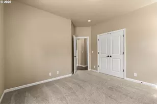225 Pebble Beach Dr, Creswell, OR 97426 - Photo 24