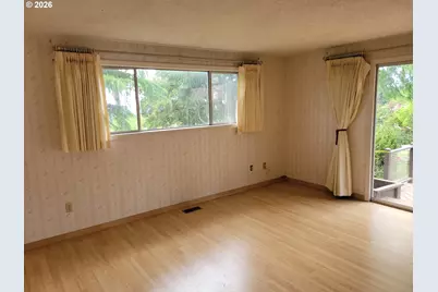 135 SW 85th Ave, Portland, OR 97225 - Photo 26
